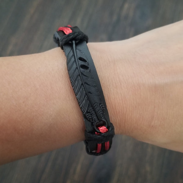 Feather Bracelet - Black/Red