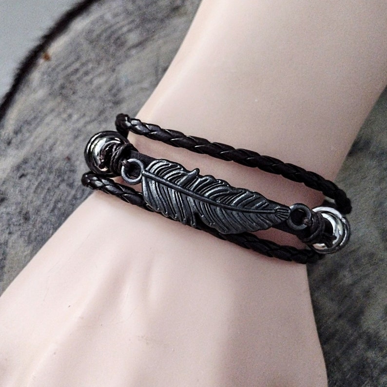Feather Leather Bracelet Brown – Silverado Outpost