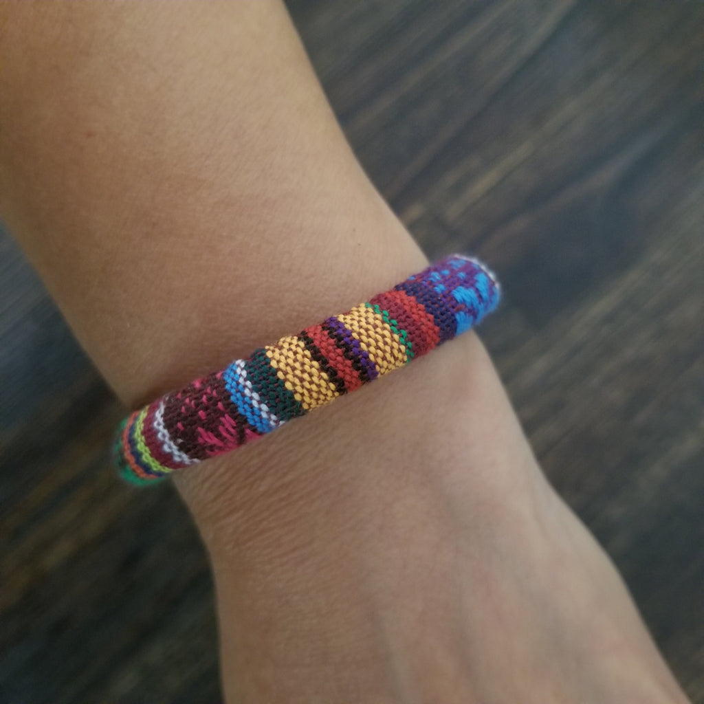 12 woven hippie bracelets for teenage girls, braided string friendship  bracelet for girl adjustable for women - Walmart.ca